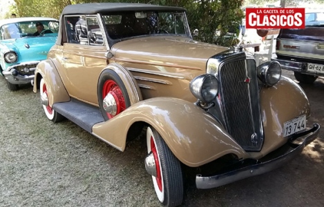 chevrolet-roadster-1934-front